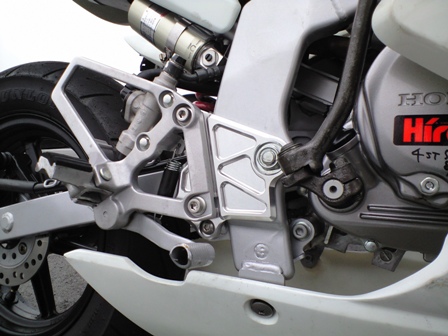 シフトアップ ガセットステップアッププレート